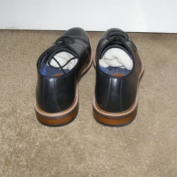 👞 NEW size 8M MENS Vince Camuto Black Leather Dress shoes Oxford - Picture 6 of 11